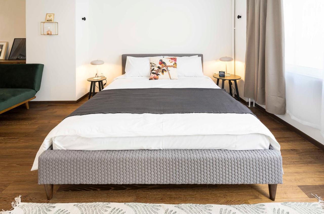 Athens' Best Location- Stunning & Spacious Studio Exterior foto